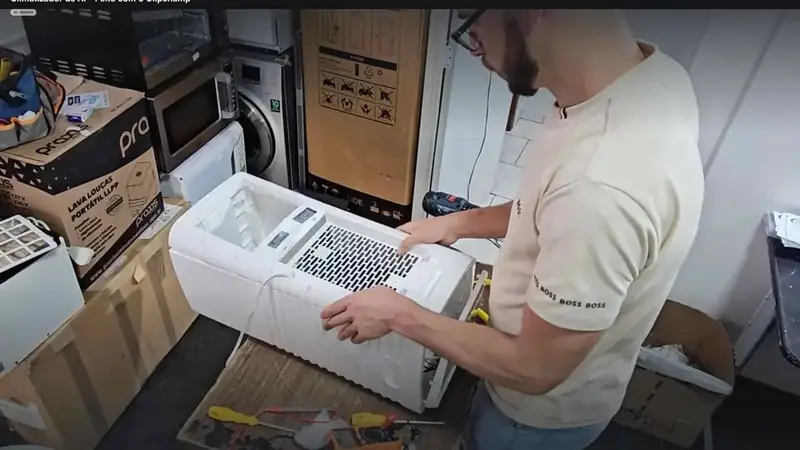 Image of the instructor in a practical course lesson 26