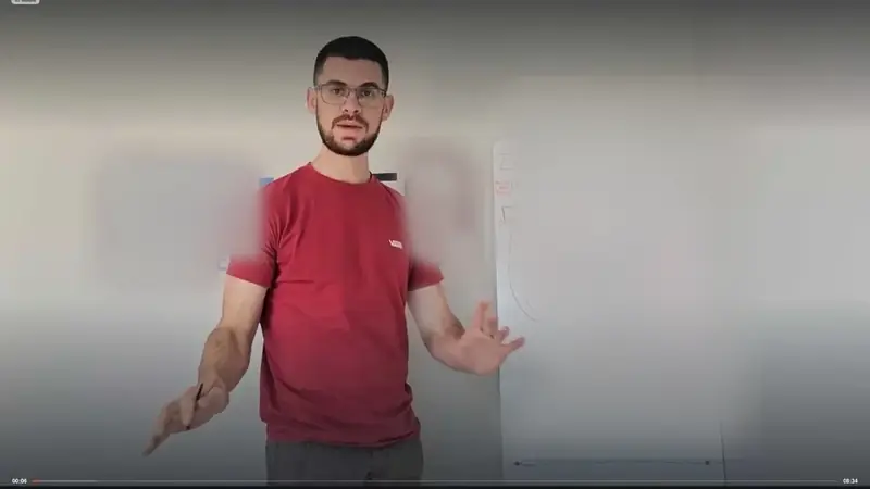 Image of the instructor in a practical course lesson 29