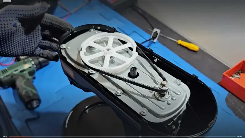 Technical image from inside course lesson 32